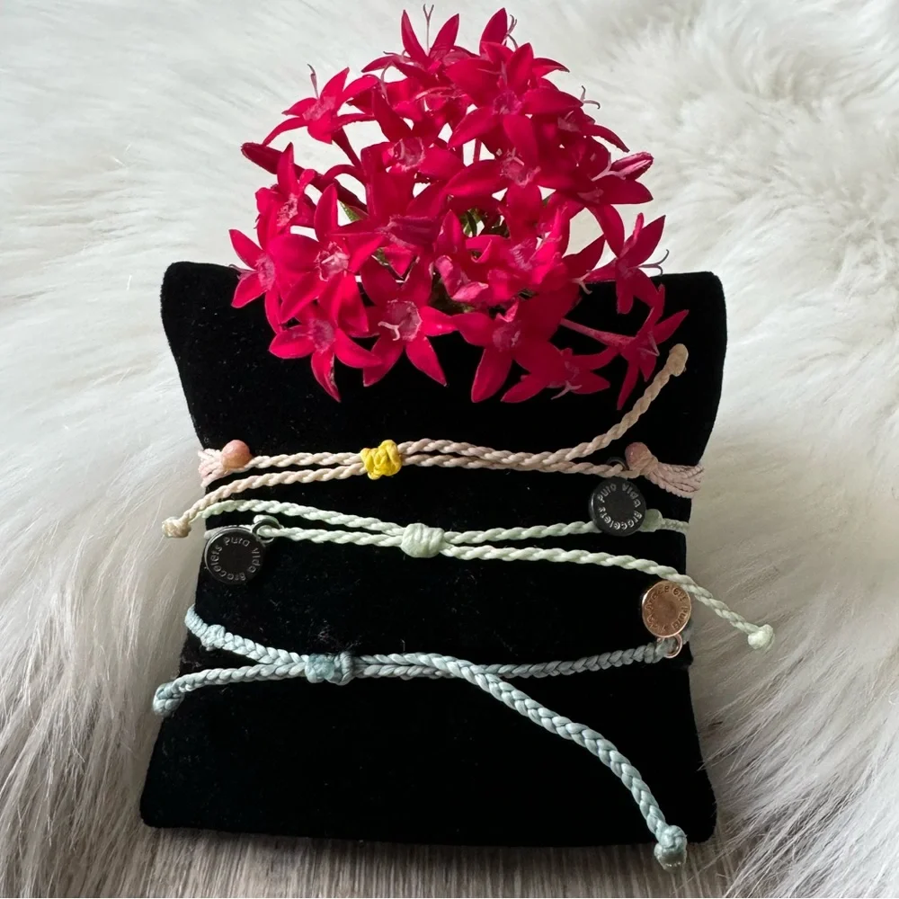 🌸💞 PURA VIDA Set of 3 Adjustable Bracelets